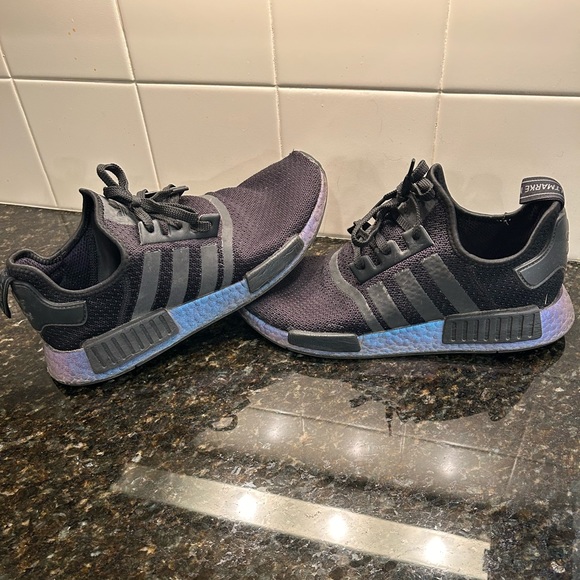 Adidas NMD R1 Goodbye Gravity
